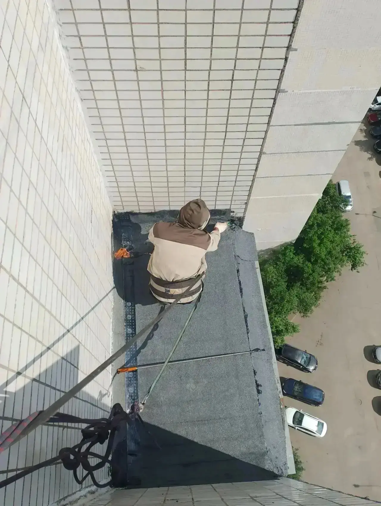 Подготовка многоквартирных домов к осенне-зимнему периоду включает комплекс обязательных мероприятий
