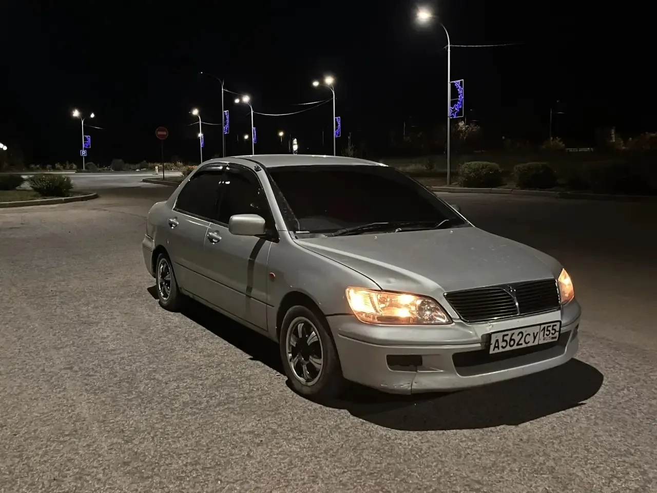 Продам Mitsubishi Lancer, 2001 г.в.Двигатель 1.5 л, вариатор. Надежный повседневный авт...