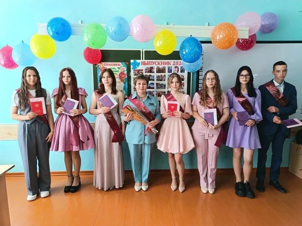 ✨ Сегодня Мамолаевская средняя школа тихо отворила дверь в будущее для своих ребят. ✨