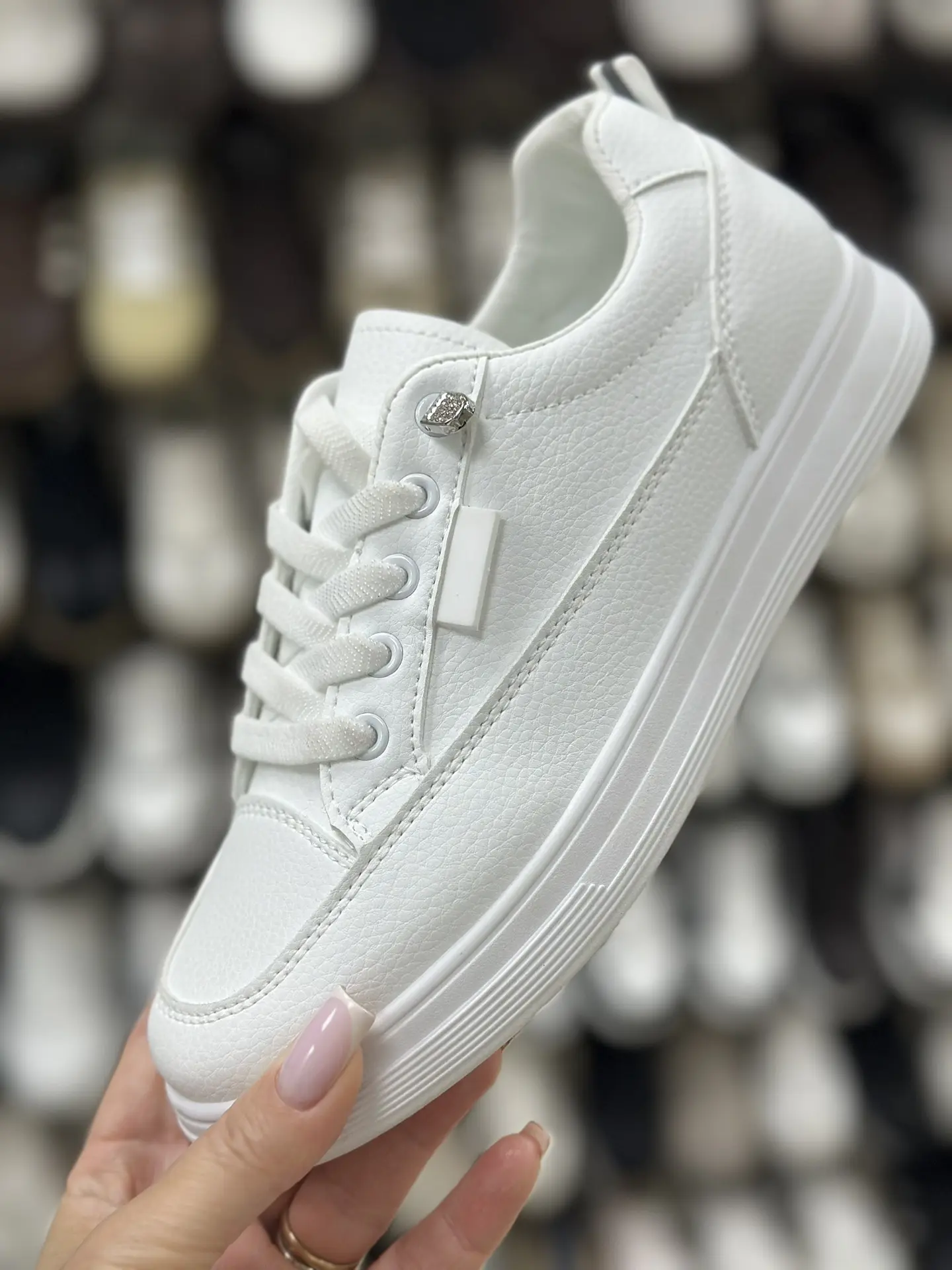 Размеры 36-41
🛍️ 1.900₽