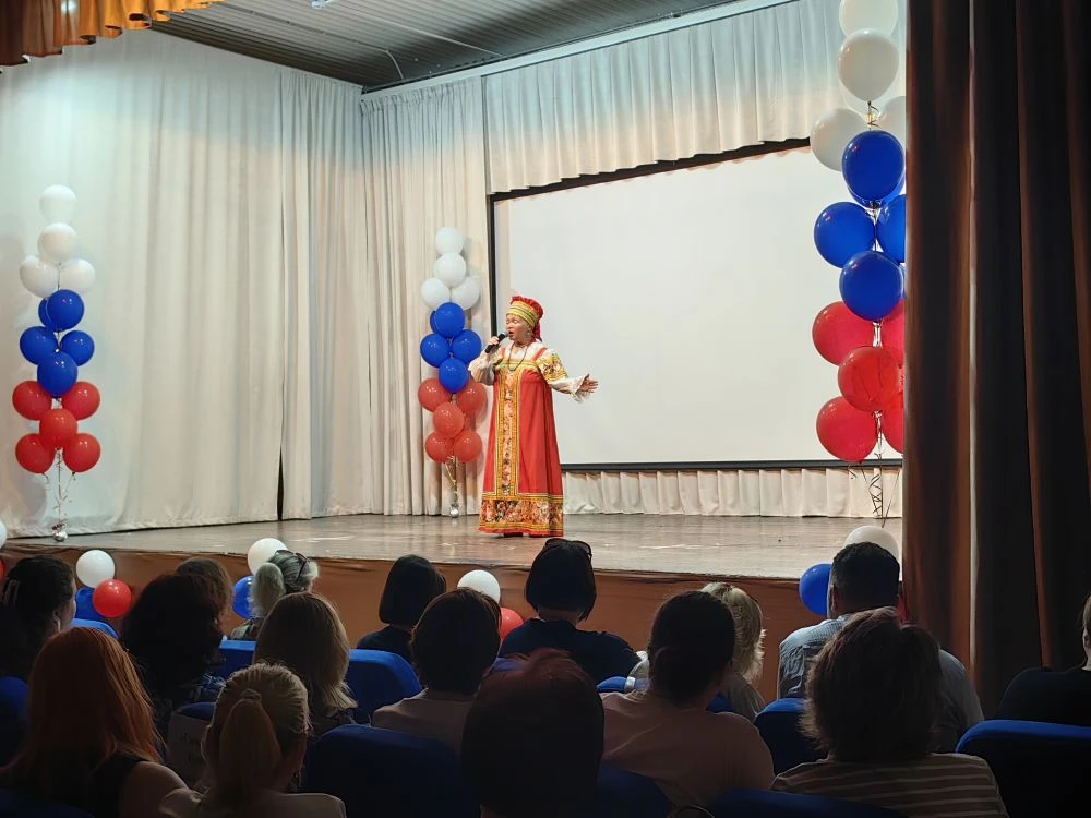 ПЕДАГОГИ В ГЛАВНОЙ РОЛИ 📍 В стенах лицея прошёл городской конкурс художественной самодеятельности ра
