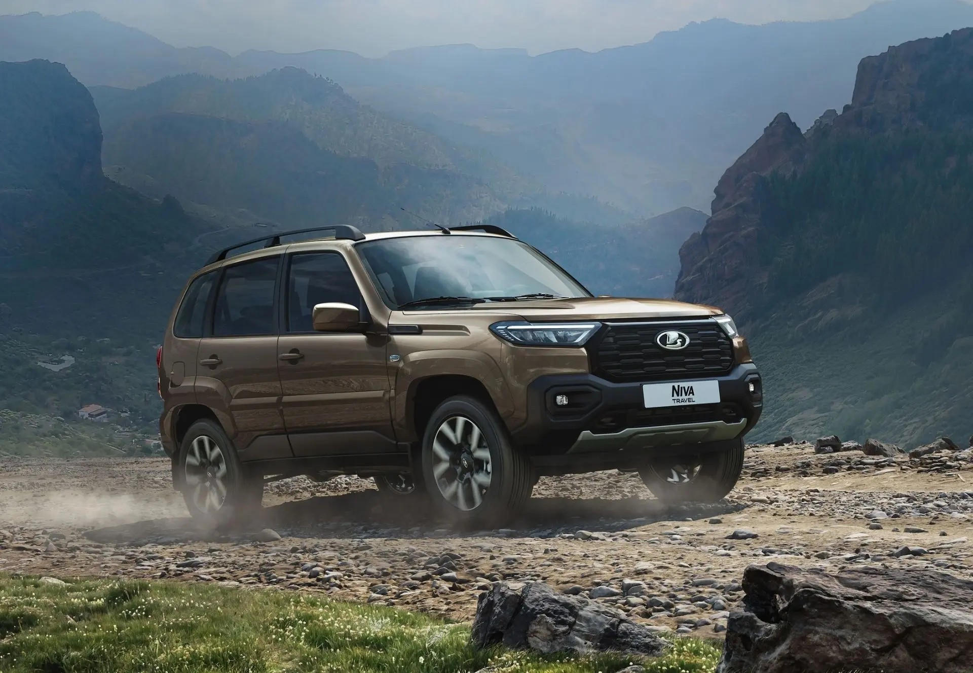 АвтоВАЗ выпустил лимитированную Lada Niva Travel с натуральной кожей в салоне — всего сделают 1000 т