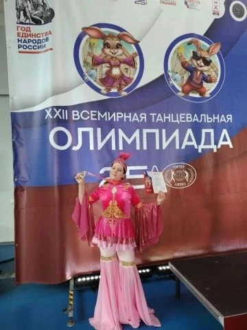 Гордимся лицеистами!  Емельяненко Мария и Бельская Кира в составе школы танца «Эдем» заняли I место 