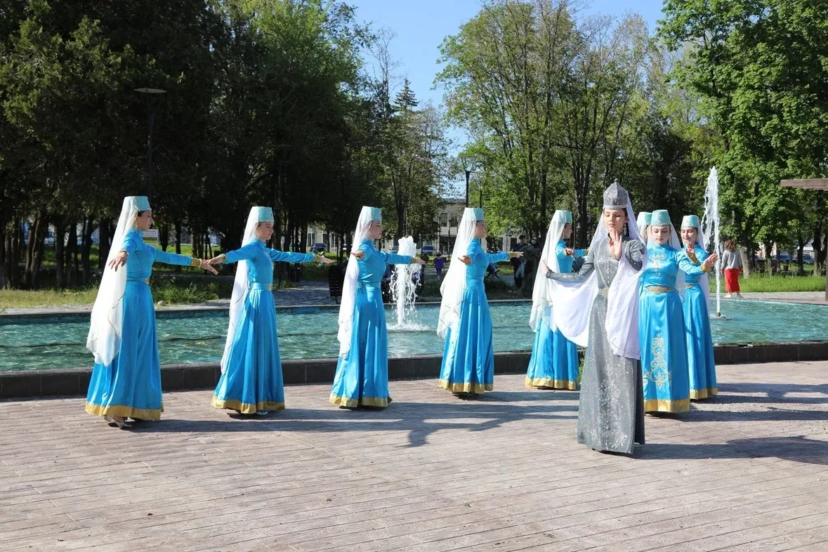 Праздник продолжается!   В честь 81‑й годовщины Победы в парке рядом с заводом РТИ состоялась праздн