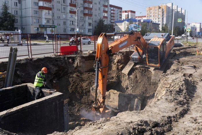 Глава Сургута Максим Слепов сообщил о предстоящей реконструкции улицы Игоря Киртбая, ко...