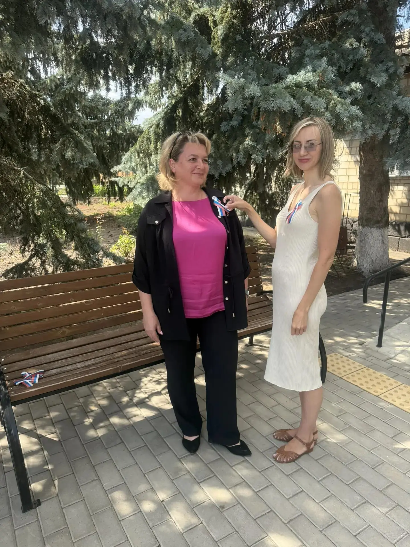 🇷🇺Флаг – это символ нашего государства. Белый цвет символизирует мир и чистоту совести. Синий цвет