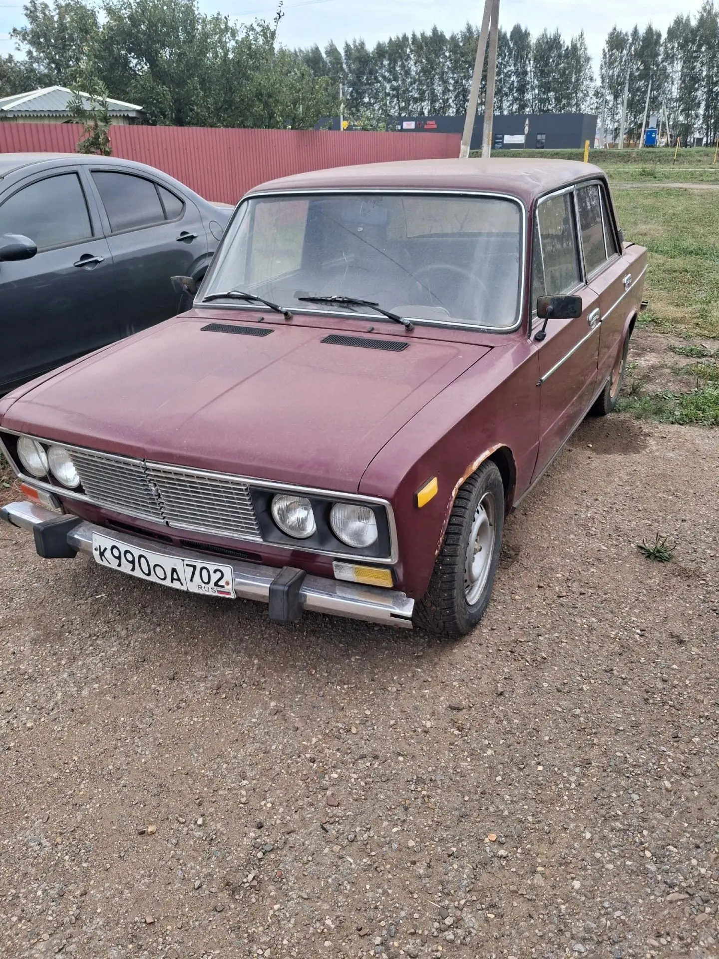 Продам 2106 в отличном состоянии,1998 года,карб,ходовая новая,установлен краснаярский в...