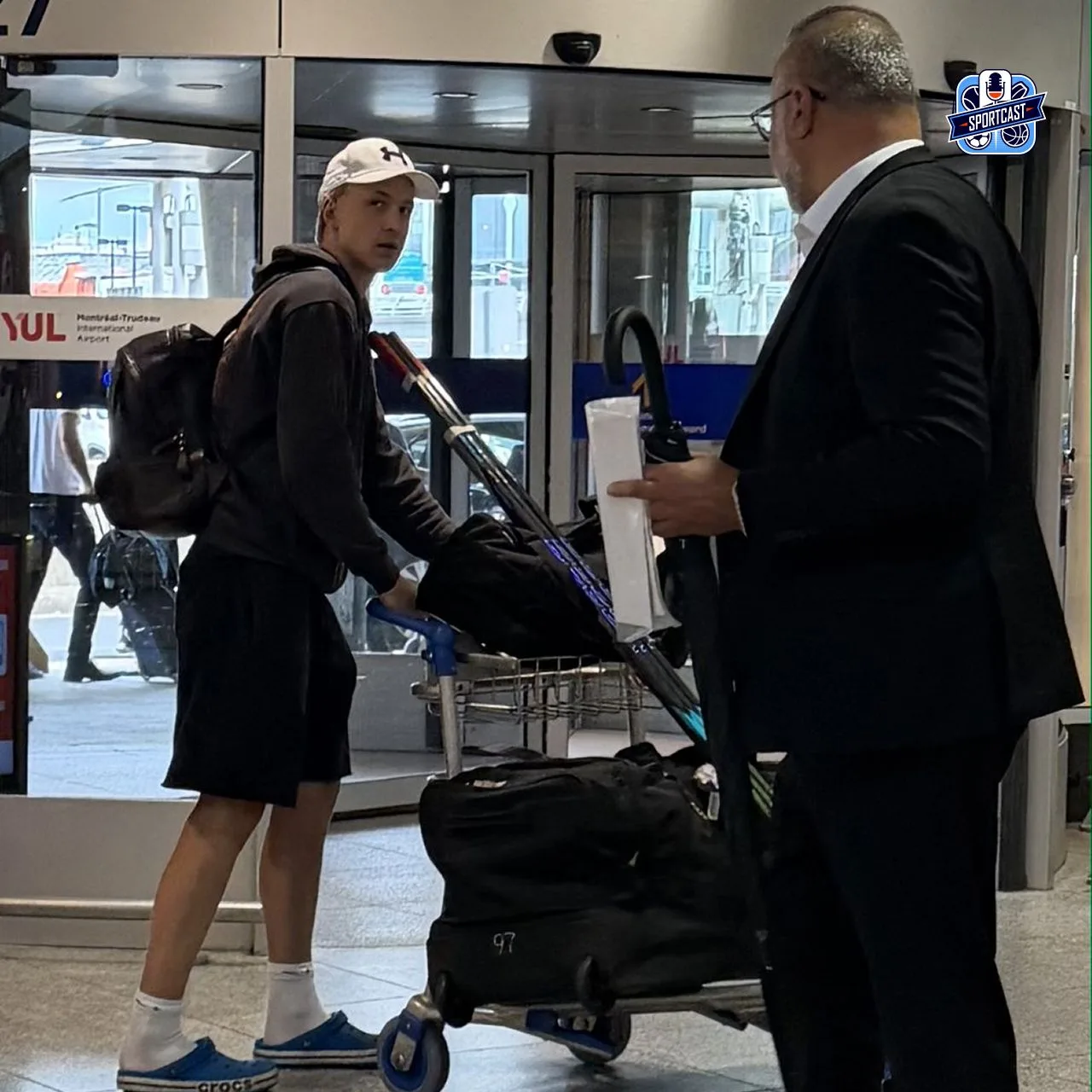 ✈️ Александр Жаровский прилетел в Монреаль и уже провёл тренировку в системе «Канадиенс»