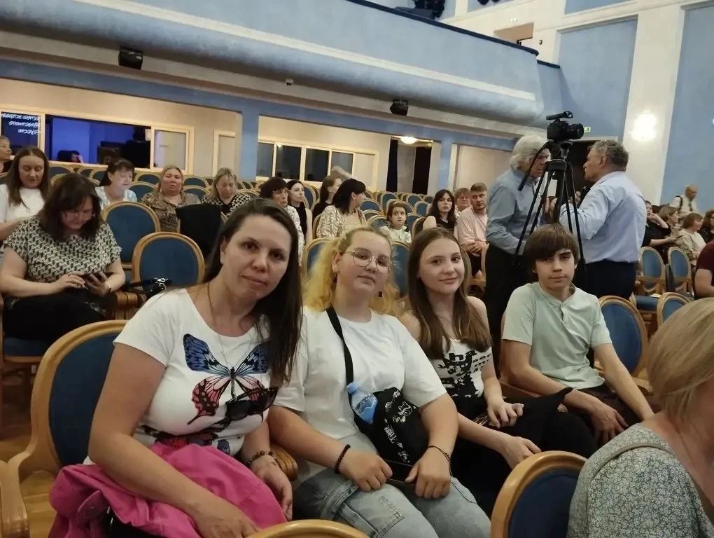 ✨18 мая учащиеся старших классов преподавателя Неговеловой Юлии Викторовны посетили отч...