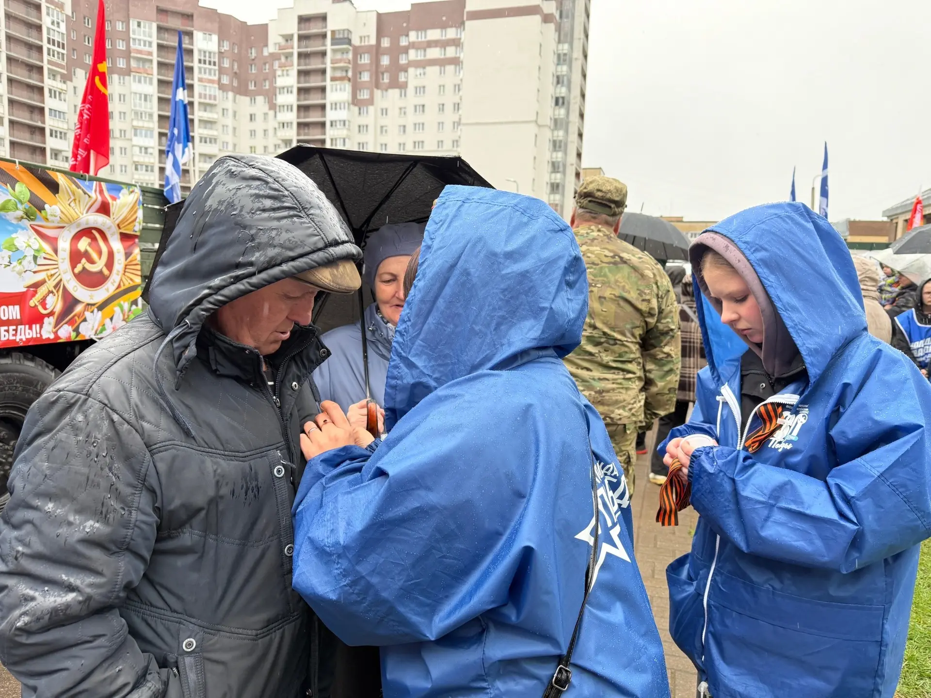 ✅ Победный привал едет по Тихвину