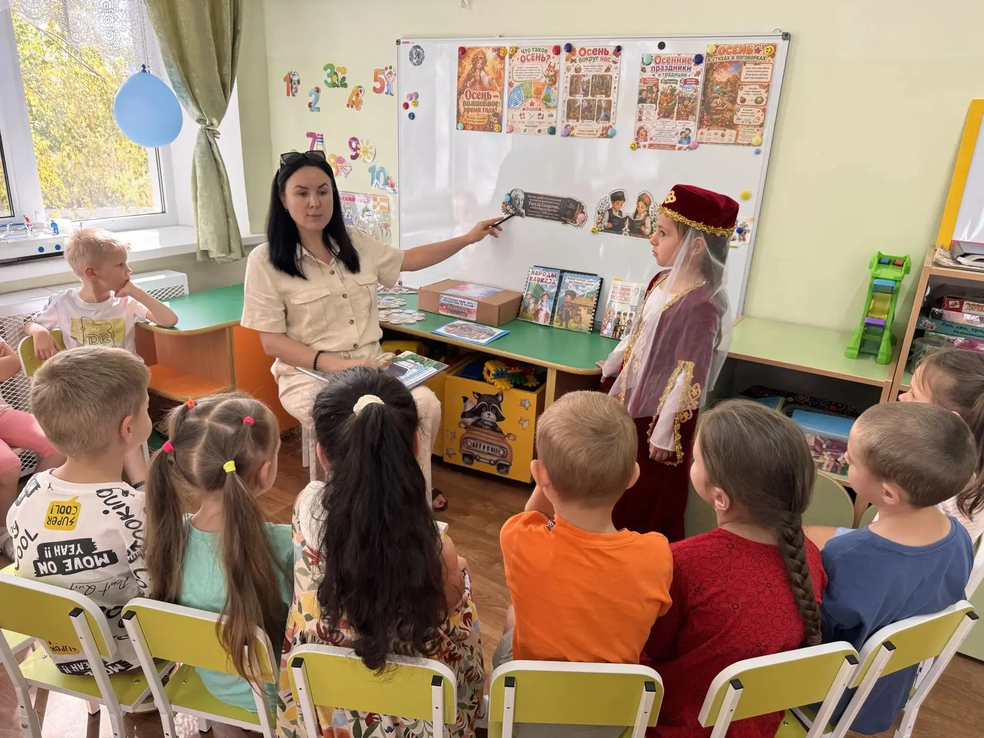 🇷🇺🎈🇷🇺🎈🇷🇺🎈🇷🇺Сегодня в группе «Мечтатели» ребята отметили самый молодой праздн...