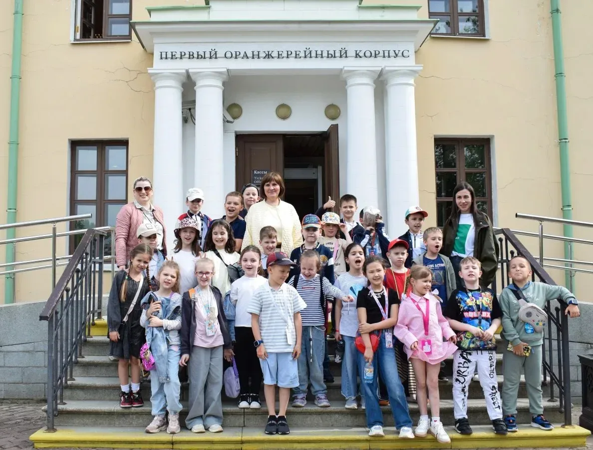 🌿 🌴1 «О» в Царицыно: путешествие по оранжереям  🍃Ученики 1 «О» класса совершили удивительное путешес