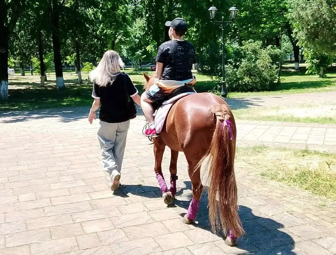 В Адыгее в рамках пробации для детей женщин с отсрочкой приговора применяют иппотерапию
 
В  период 
