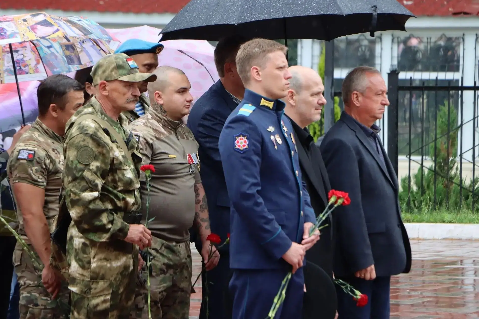 💔 Память о тех, кто не вернулся…
Сегодня, в День скорби и памяти в Кировском районе почтили подвиг 