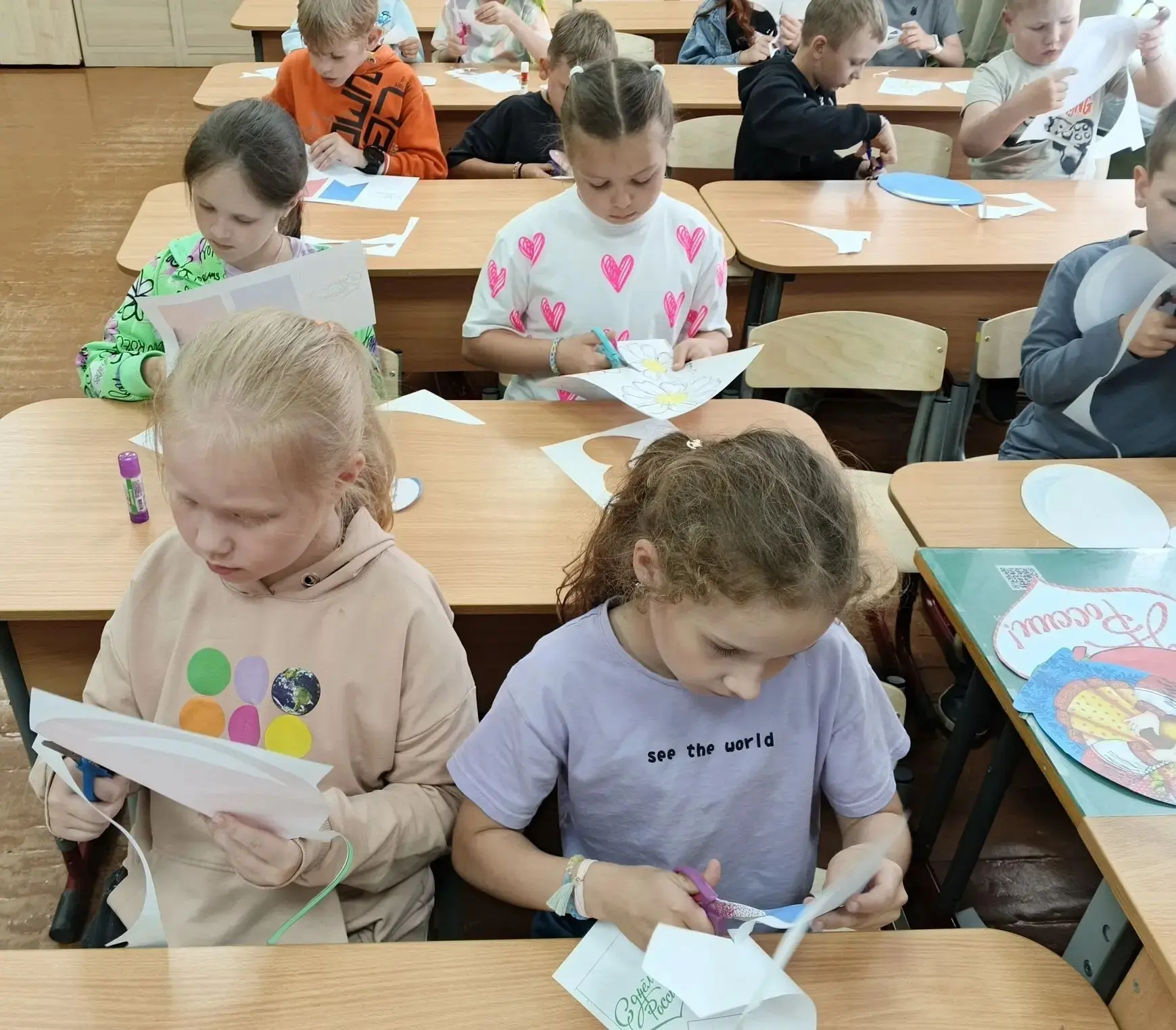 Приближается один из главных государственных праздников нашей страны - День России! В честь этого со