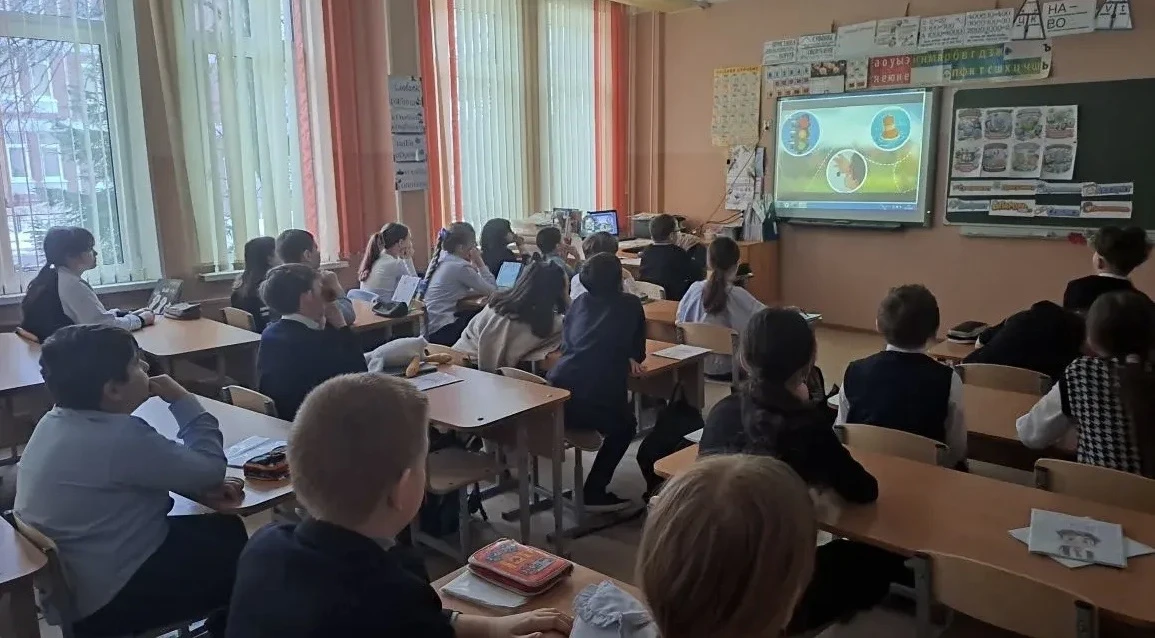 🇷🇺НАЧАЛО НОВОЙ УЧЕБНОЙ НЕДЕЛИ🇷🇺 02 марта 2026 г. еженедельная стартовая линейка была проведена для у