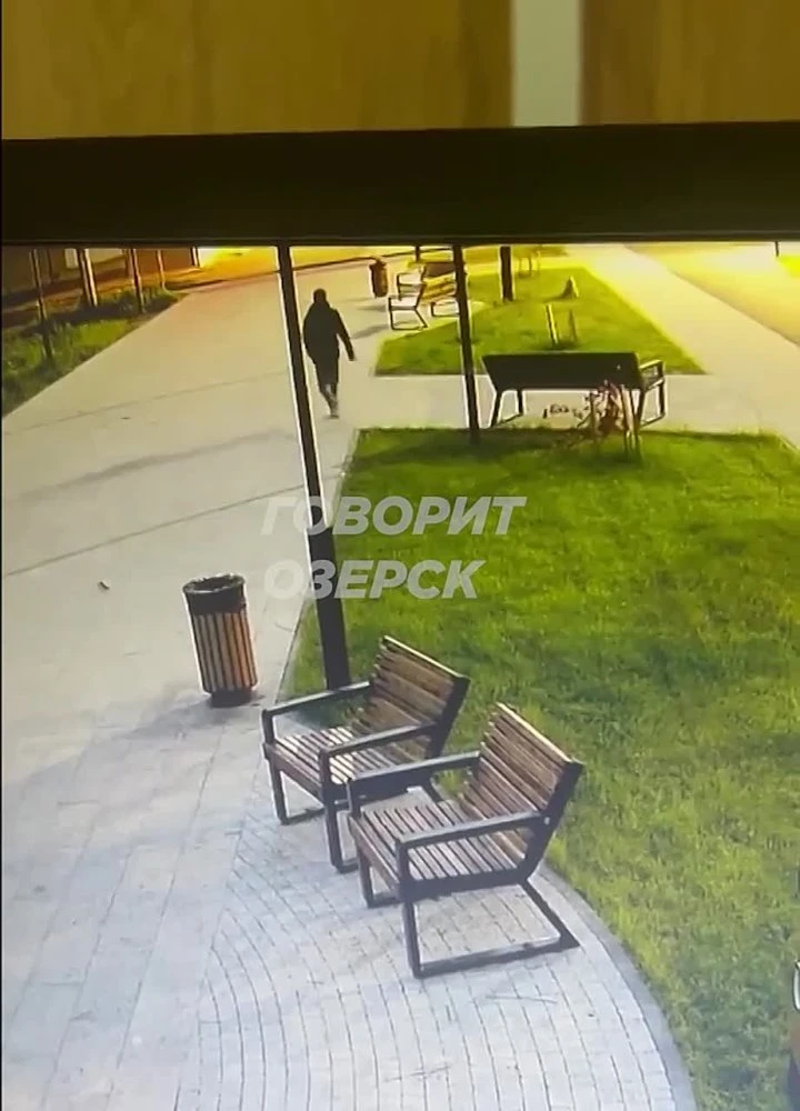 Озёрск, узнали типа? 😡 
 
Мальчик имеет склонность портить то, что своими руками с любовью к Озёрск