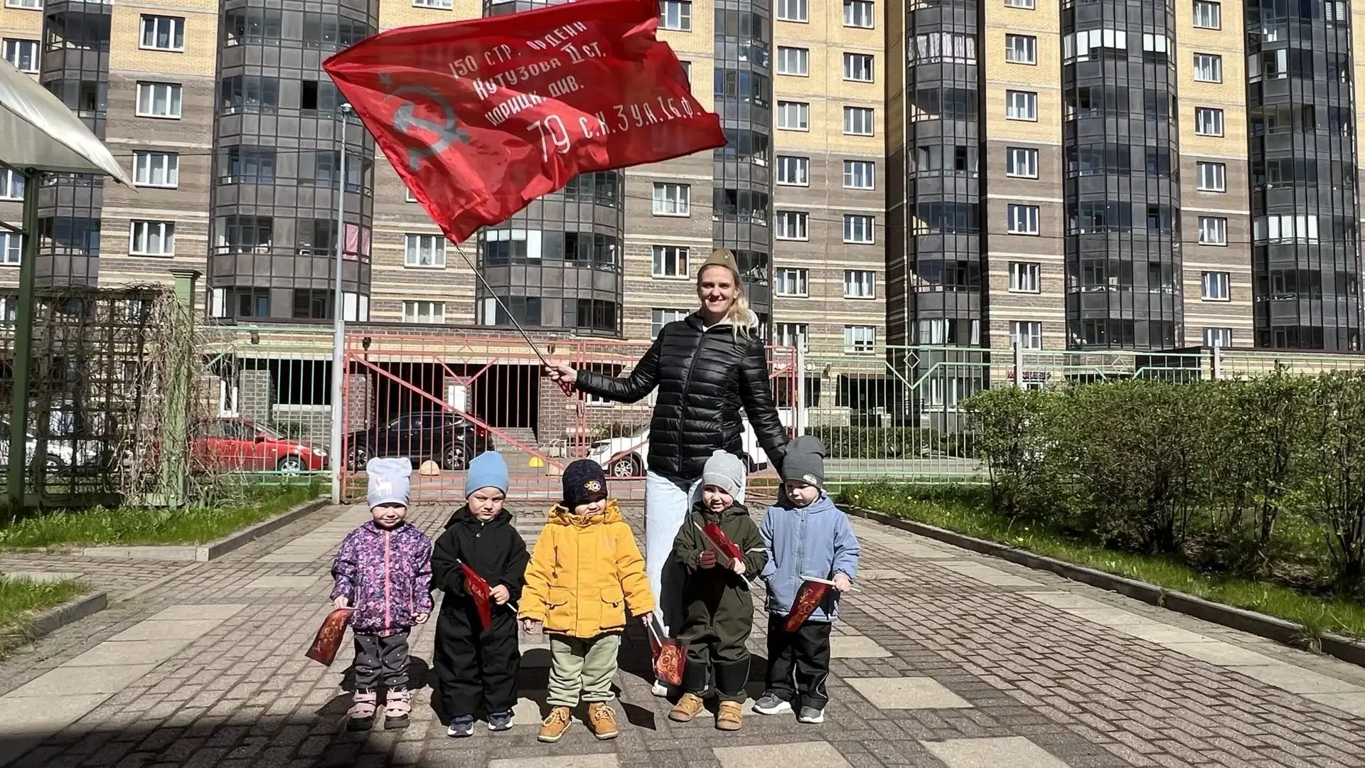 Это день памяти, уважения и благодарности тем, кто отстоял свободу и мир для будущих по...