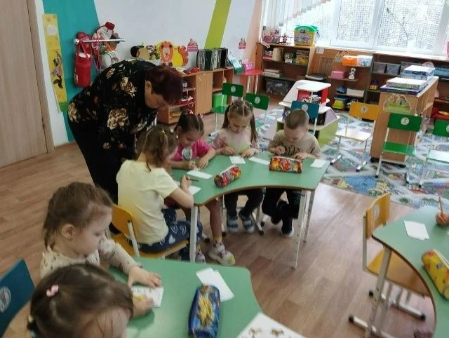 Итоговое мероприятие в группе №9, посвященное Дню Эколят – защитников природы.
Это мероприятие стало