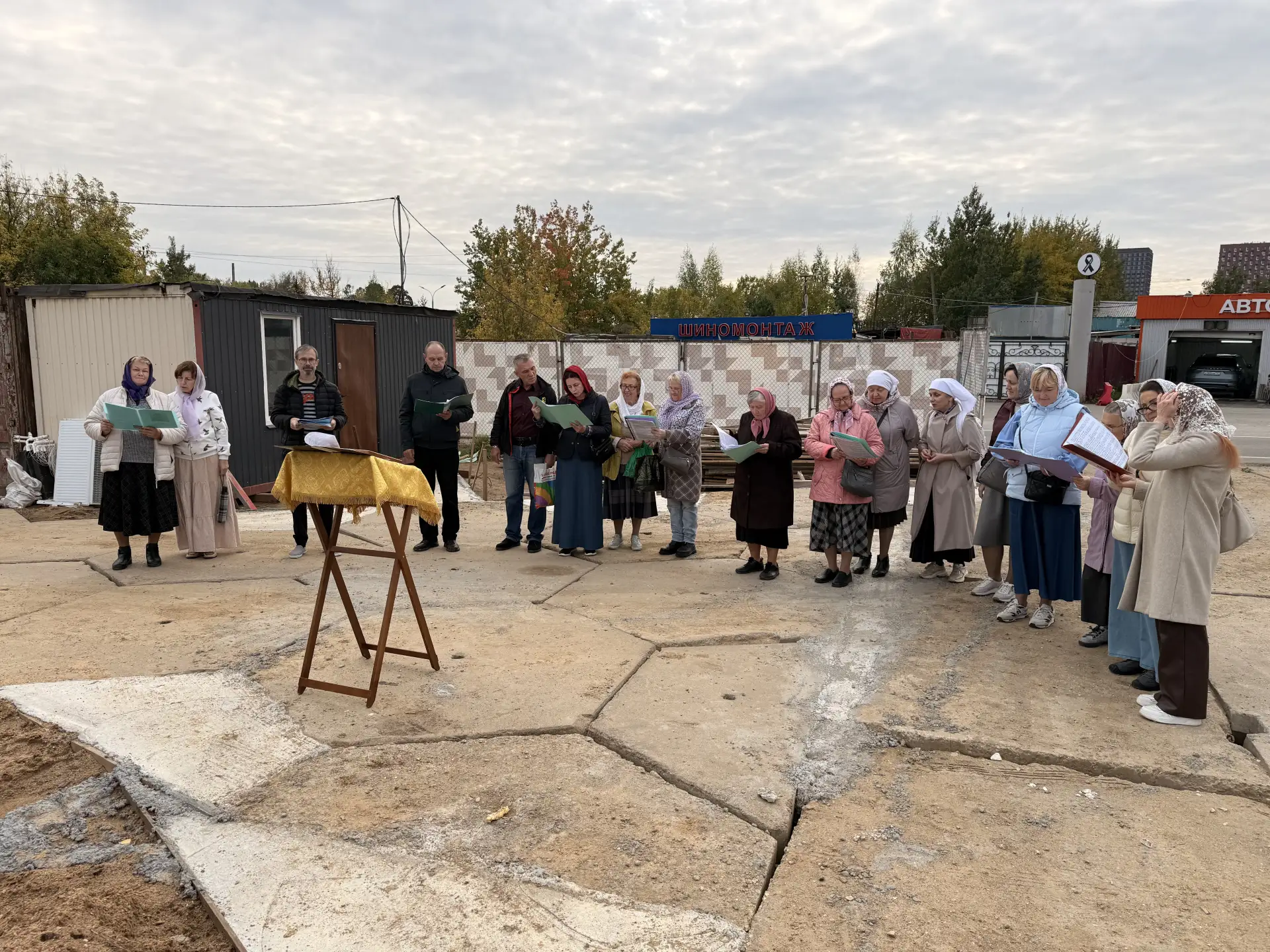 Дорогие друзья всем , еще раз , доброго вечера ! С наступающей субботой по Воздвижении!...