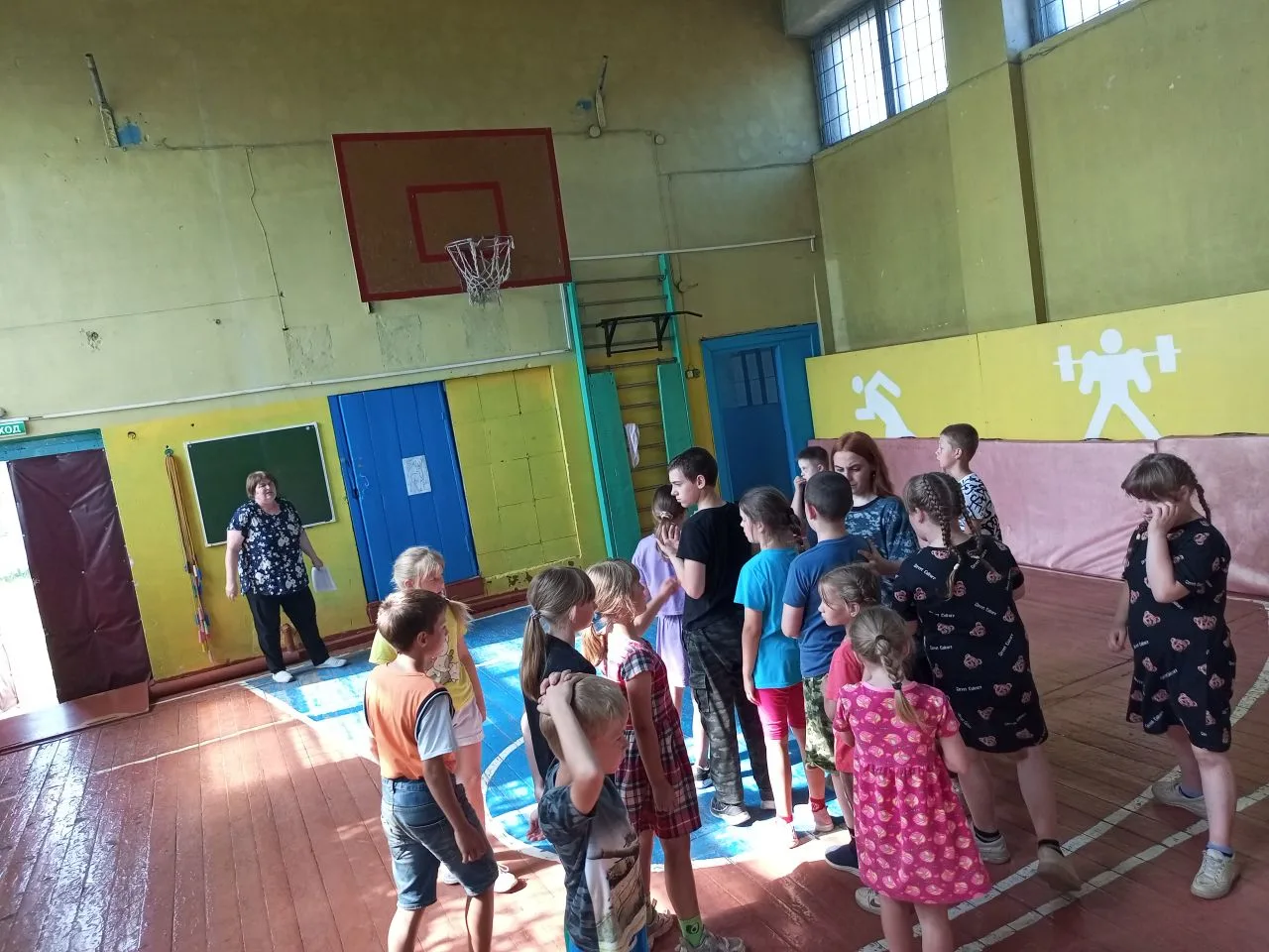 17 июня мы знакомились с традициями и играми чукчей Затем были веселые старты, а потом Ключевском СД