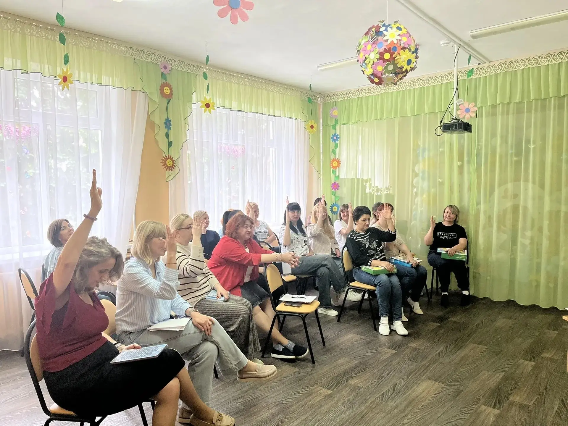 В МАДОУ № 5 прошёл итоговый педагогический совет, на котором были подведены результаты ...