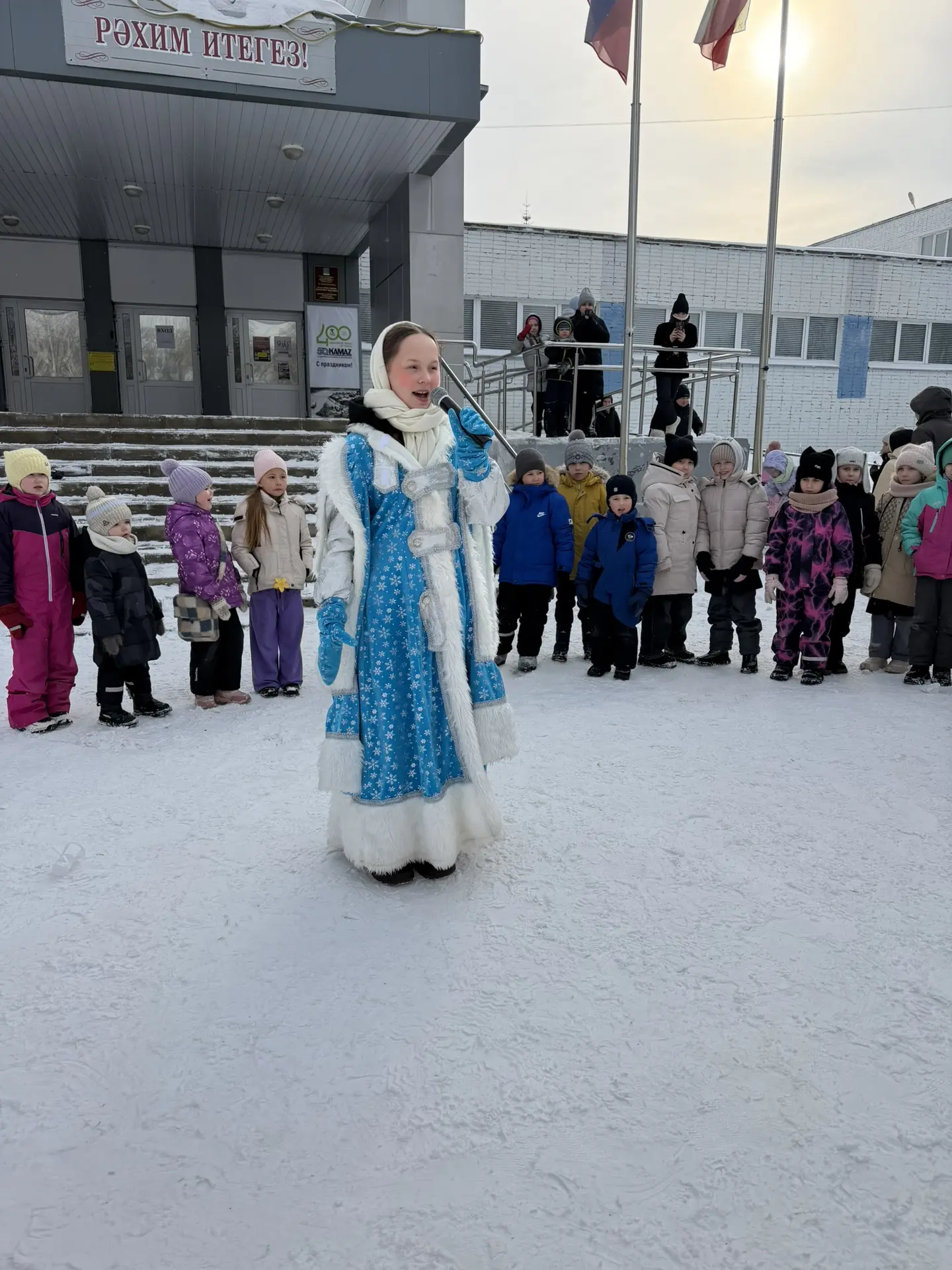 🎉21 февраля  в нашей школе прошел удивительный праздник — мы провожали зиму и встречали весну, объед