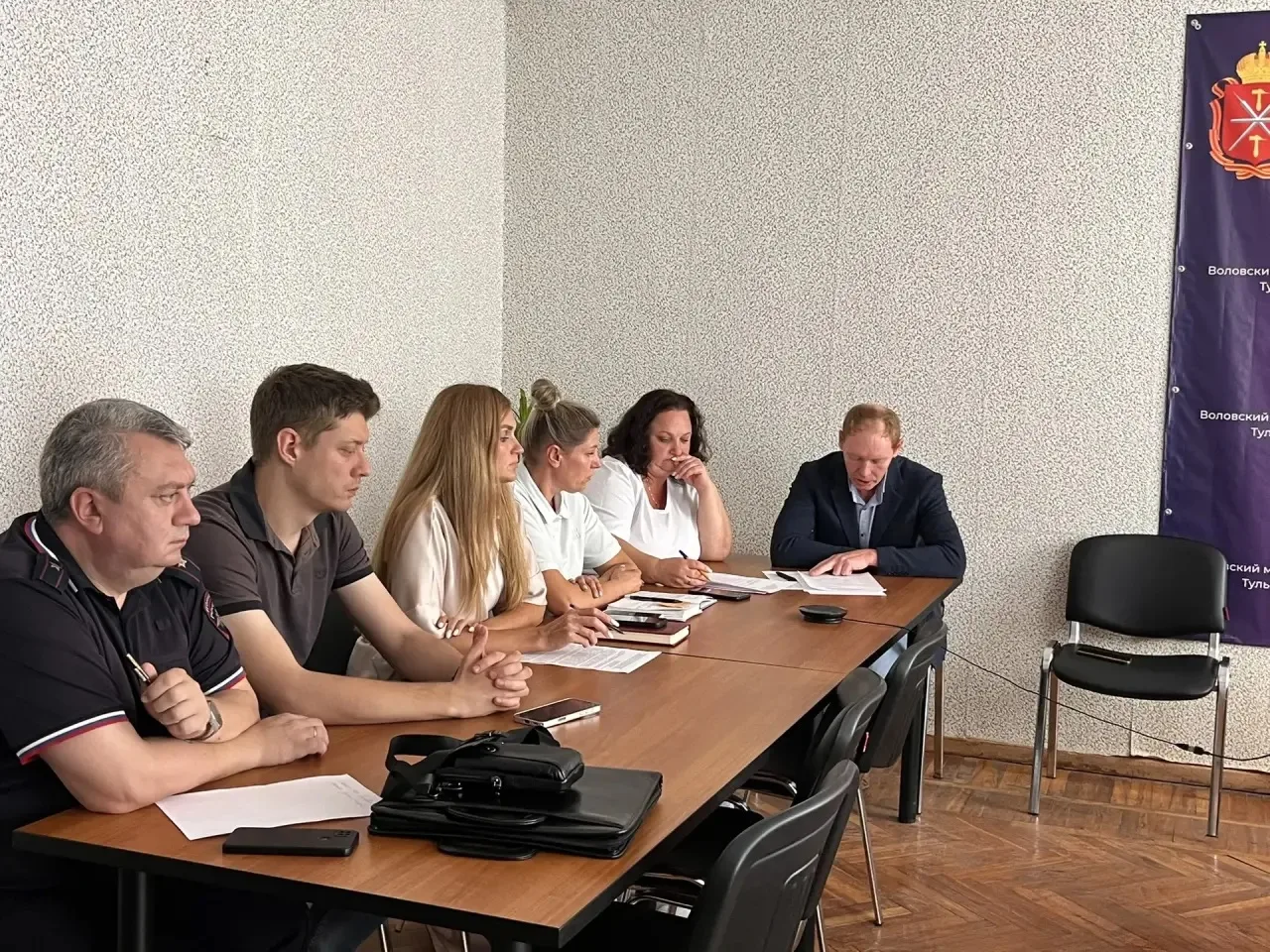 В администрации округа прошло совещание по безопасности дорожного движения.