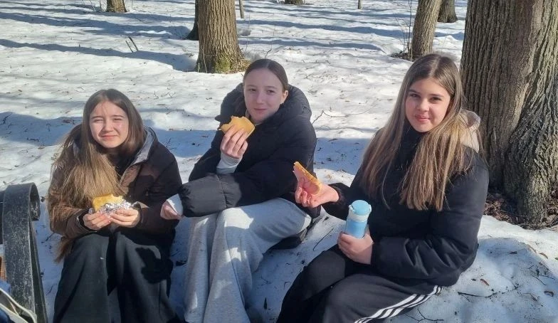 21 марта команда школьного турклуба «Содружество» совершила увлекательное путешествие в жемчужину По
