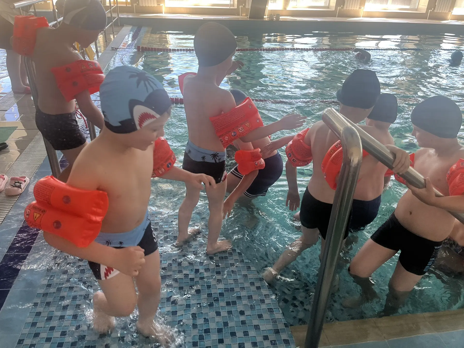🏊‍♂️ День здоровья и отличного настроения!

Сегодня для ребят нашего пришкольного лагеря прошел осо