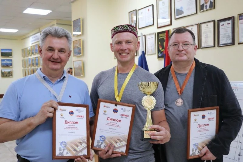 🏆В Барнауле прошел Кубок журналистов по нардам