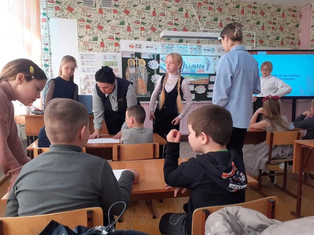 В рамках подготовки к новому учебному году воспитанники подготовительной группы "Пчелки...