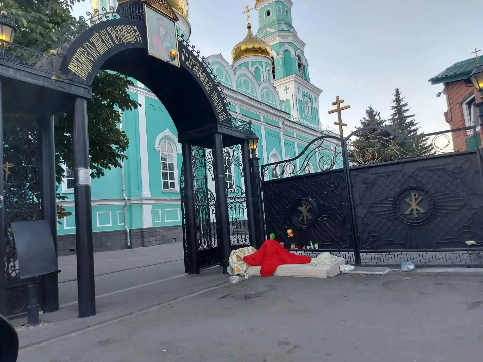 Вся суть туристической Сызрани и сызранской социальной политики  в одной фотографии?!