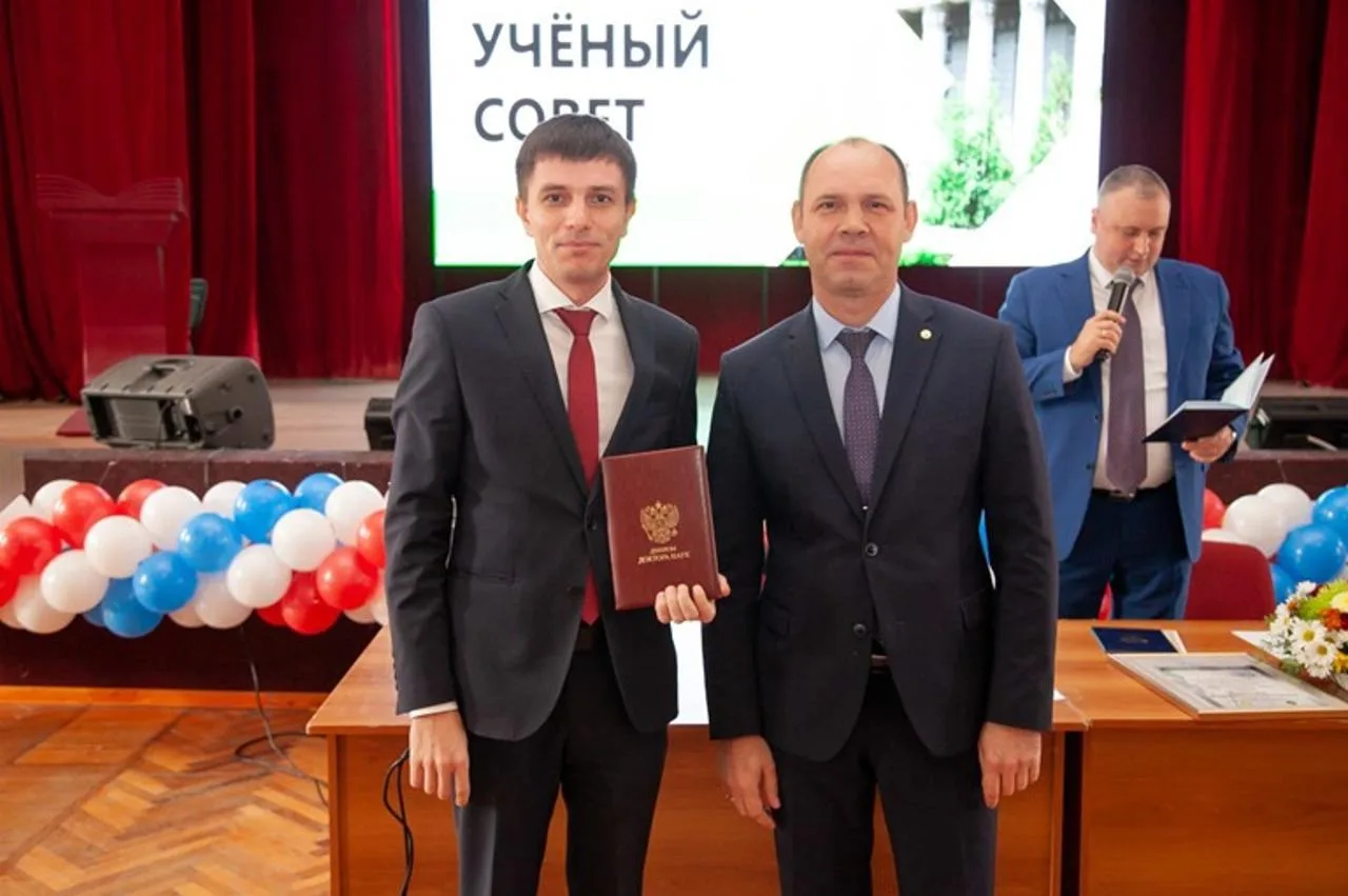 Наука – дело жизни: профессор Вадим Моторин о материалах, агротехнике и балансе фундаме...