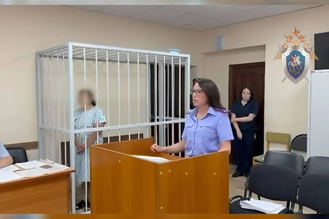 В Сочи суд рассмотрит дело матери, истязавшей сына: угрожала ножом и избивала полутораг...