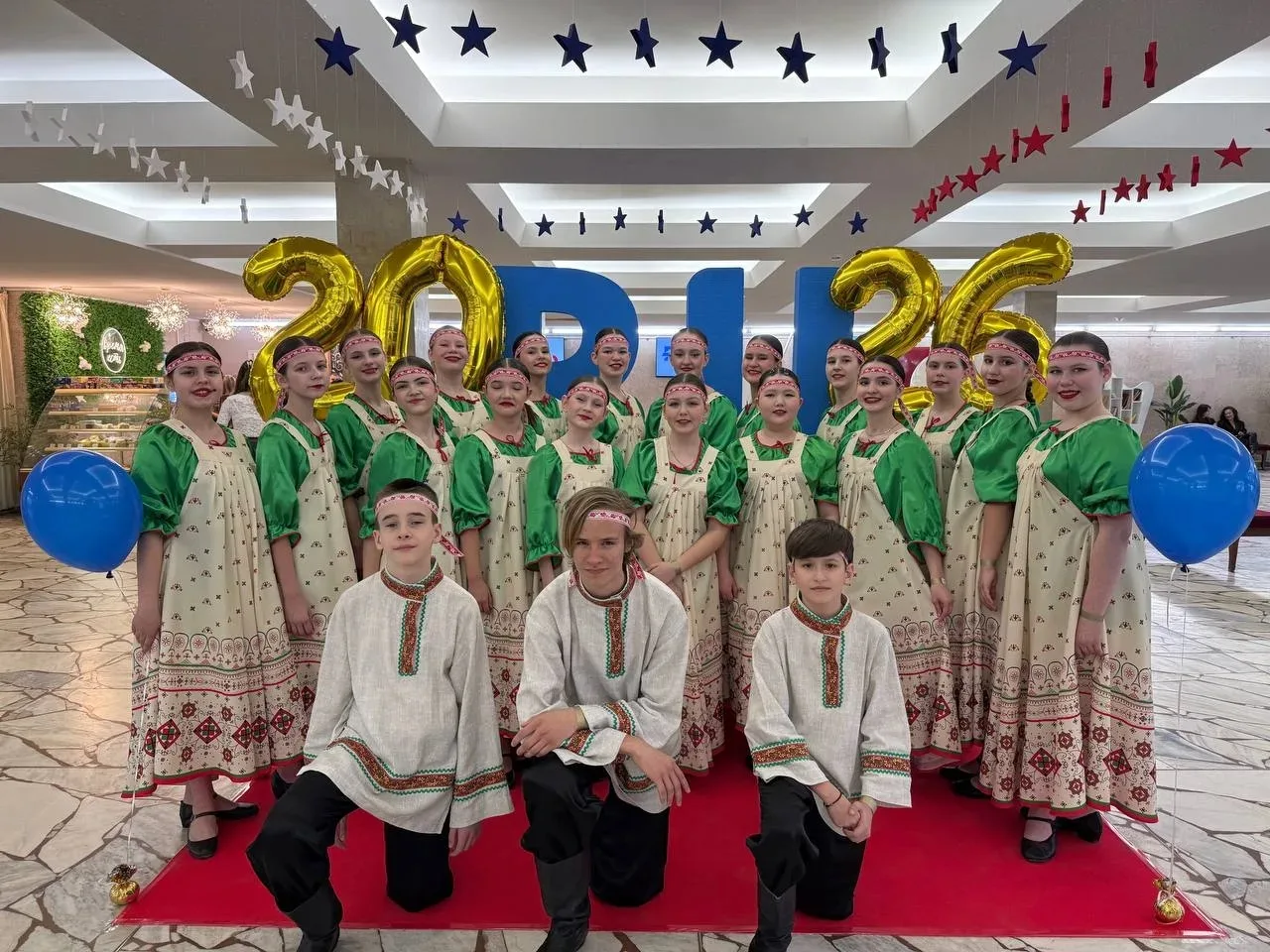 🏆 Гордость школы – наши талантливые ученицы!  Поздравляем Москвичеву Софию, ученицу 5 б класса, с бл
