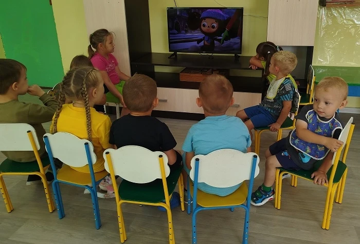 День рождения Чебурашки в детском саду.