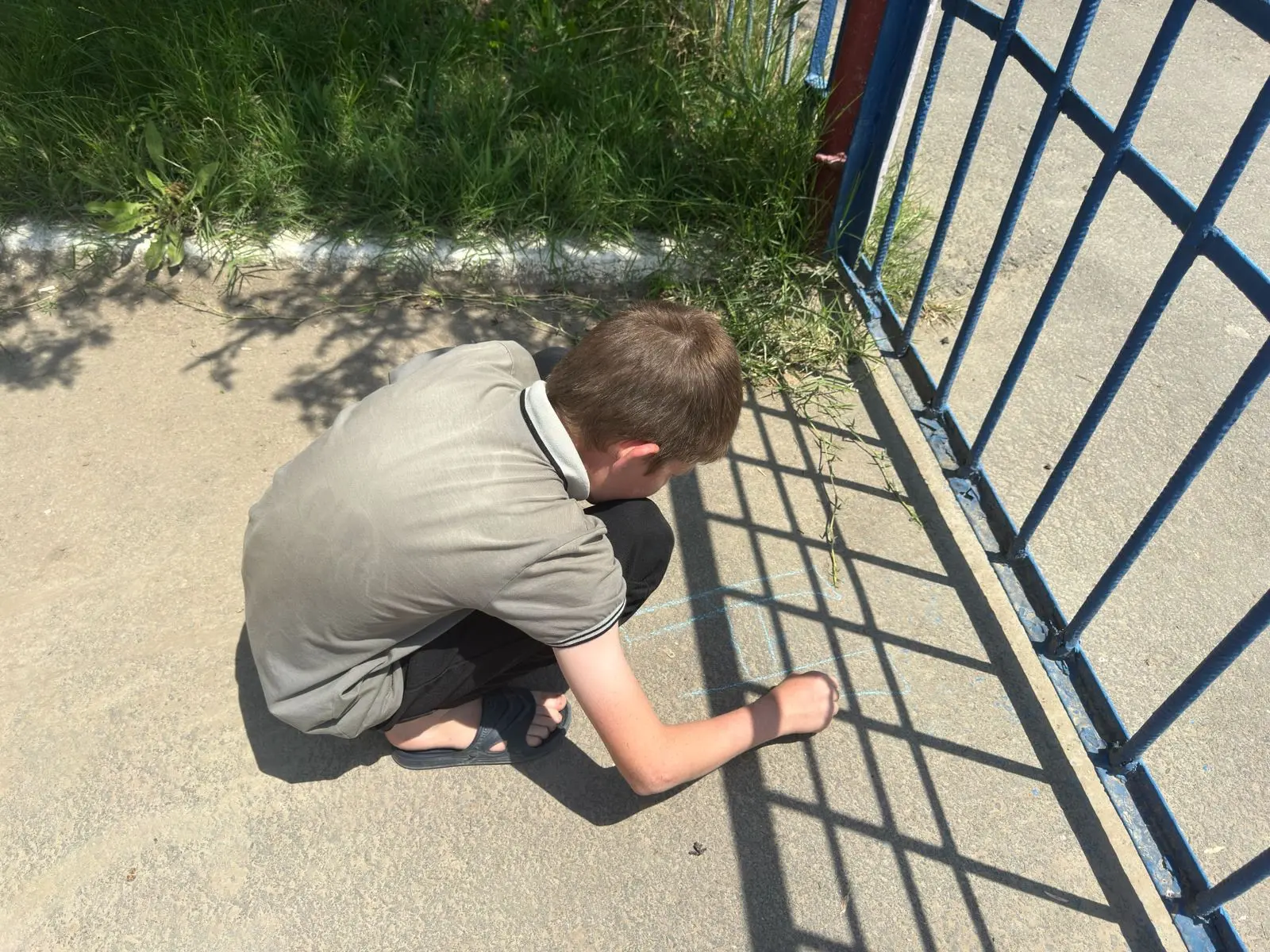 Конкурс рисунков на асфальте: «Мы выбираем жизнь!», посвященный Международному дню борьбы с употребл