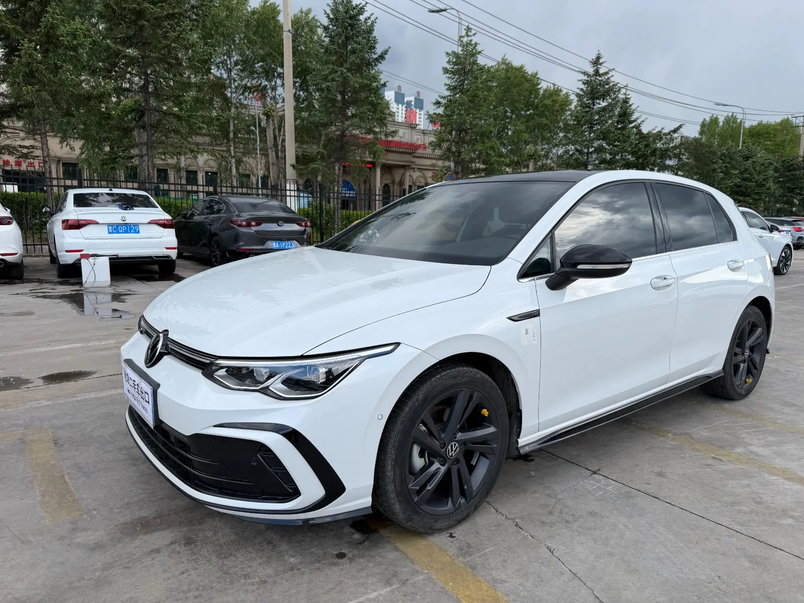 🚗 Volkswagen Golf, 280TSI DSG R-Line 🇨🇳