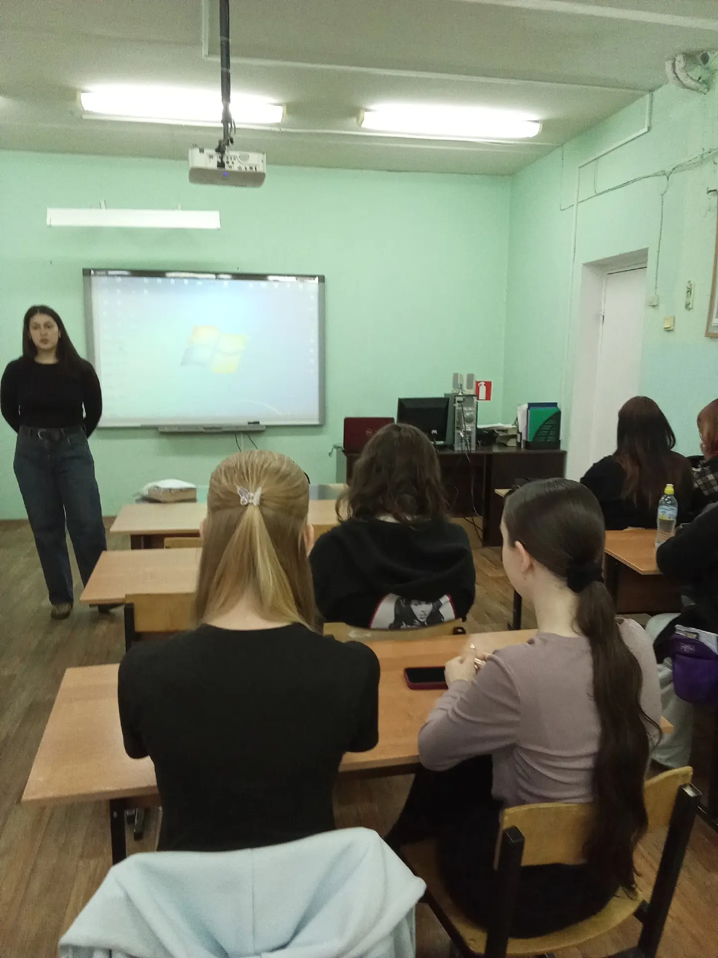25 мая студенты нашего техникума принимали участие в мероприятии " Урок по финансовой г...