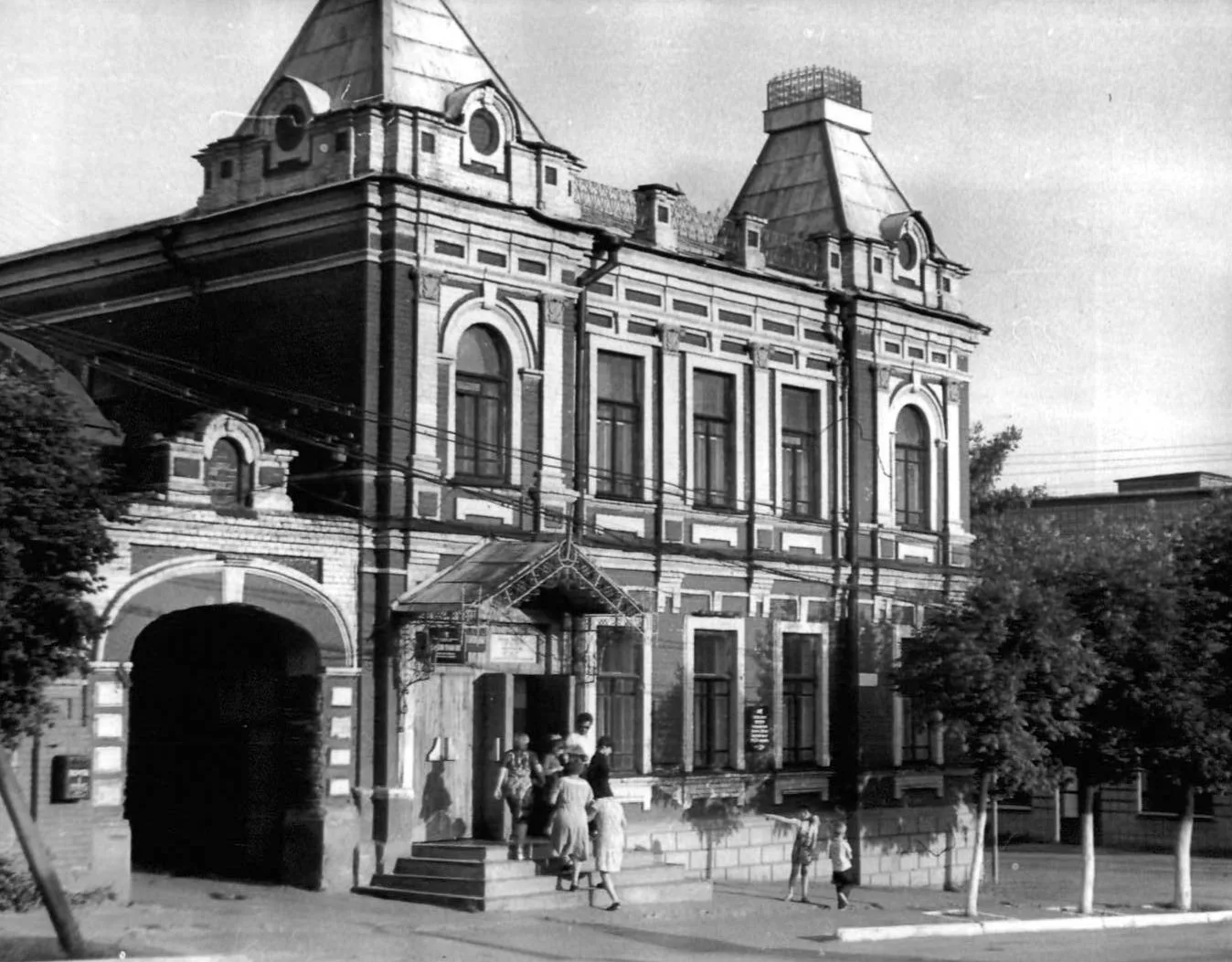 📖Из архивного собрания Министерства: «Бывший дом Ладыженского» (Пензенская область, Се...