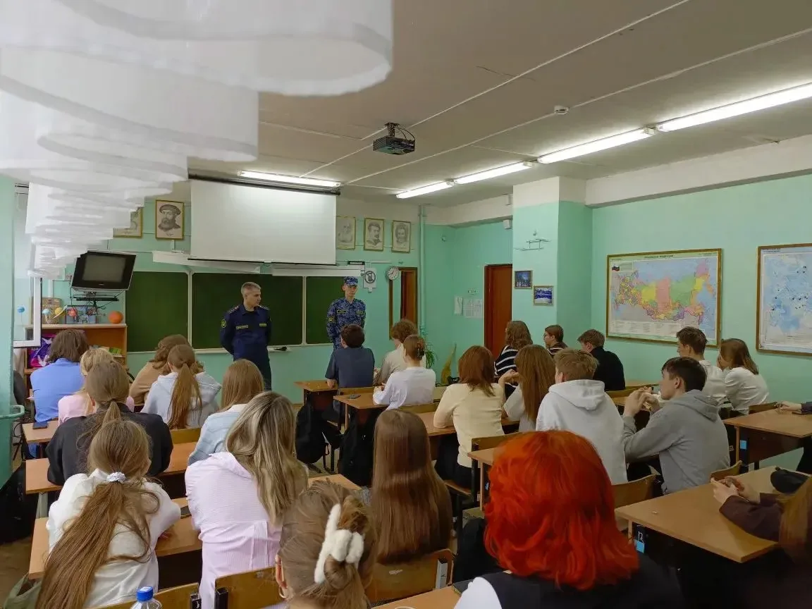 ПРОФОРИЕНТАЦИЯ ДЛЯ СТАРШЕКЛАССНИКОВ — УФСИН познакомил с профессией 👮  23 апреля представители Управ