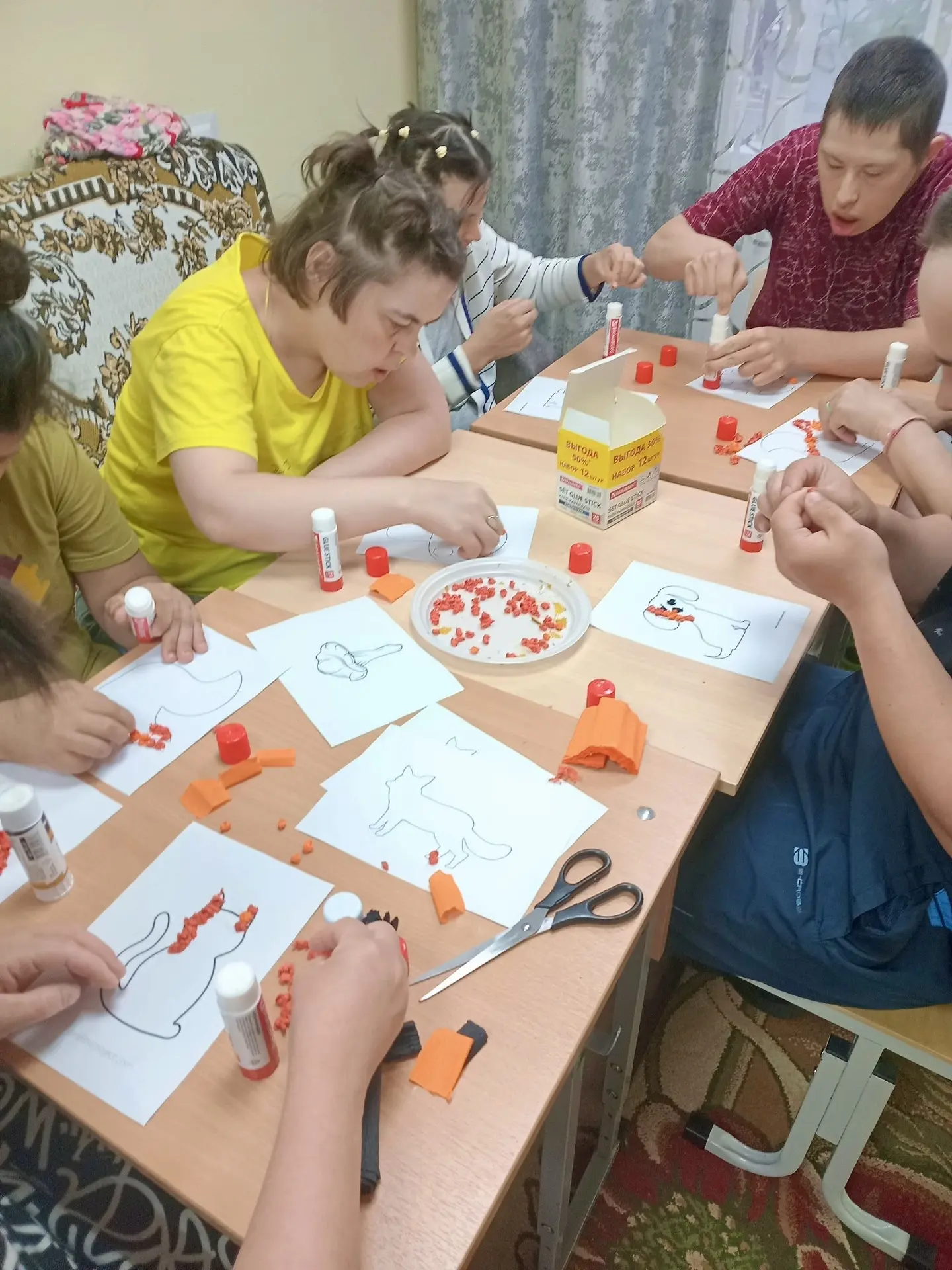 💥Объёмные шедевры своими руками💥

Сегодня в отделении сопровождаемого проживания для молодых инвал
