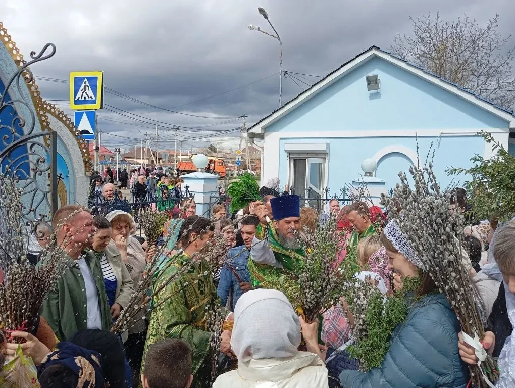 ⛪ Вербное воскресенье отметили белореченцы со всем православным миром