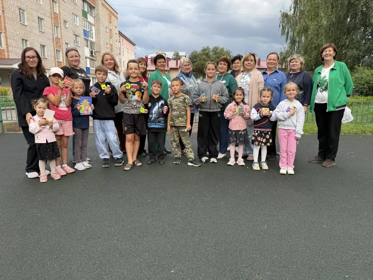 🎉 Финальный аккорд лета: игровая площадка в Первой школе прошла на ура! 🎉