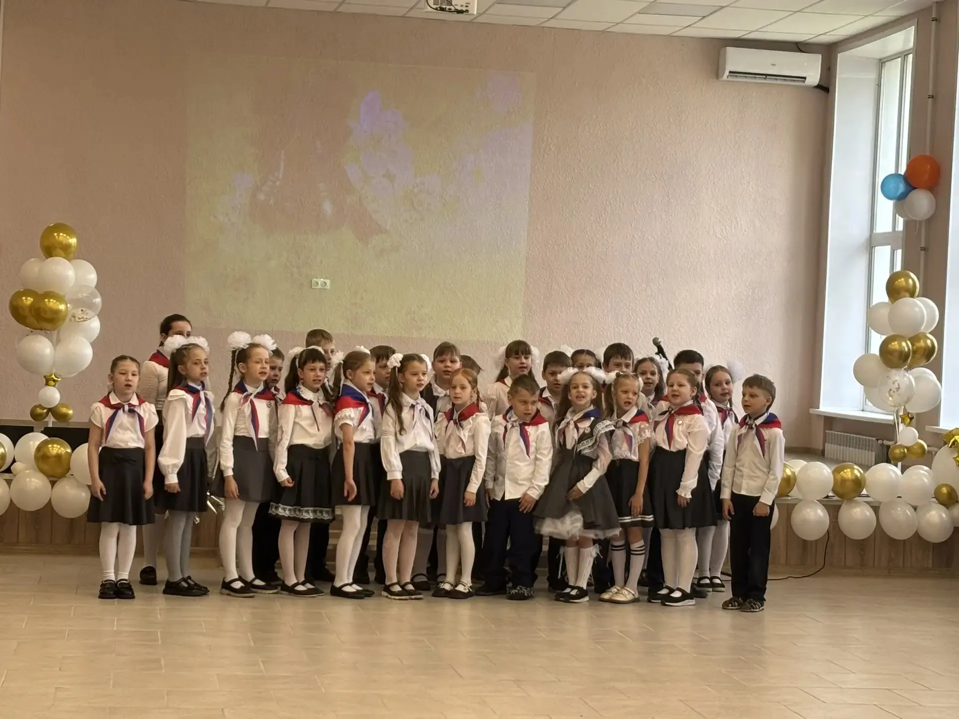 🔔Сегодняшний день был особенным для нашей школы! Мы провели торжественную линейку, что...