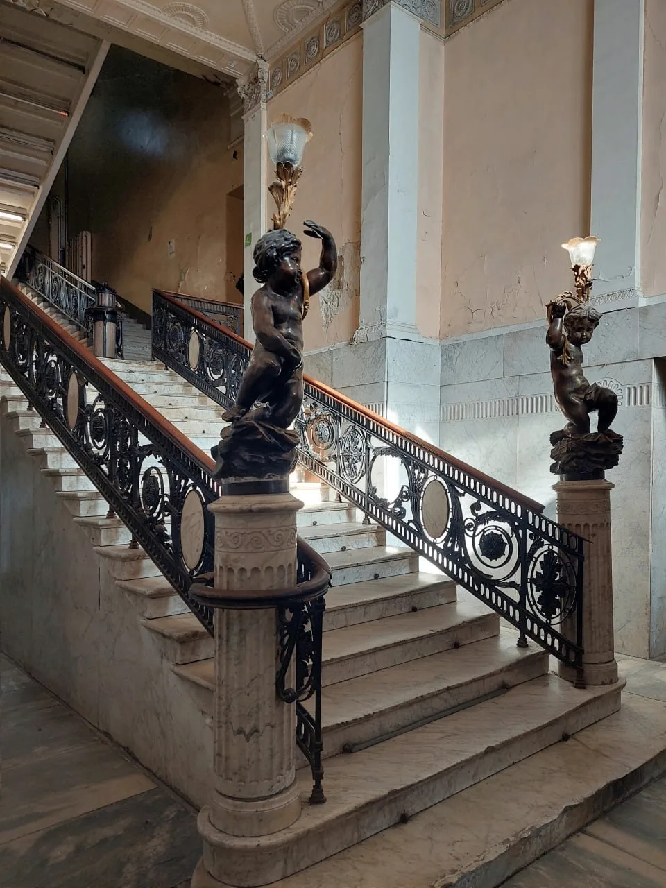 🏛 Доходный дом страхового общества Саламандра