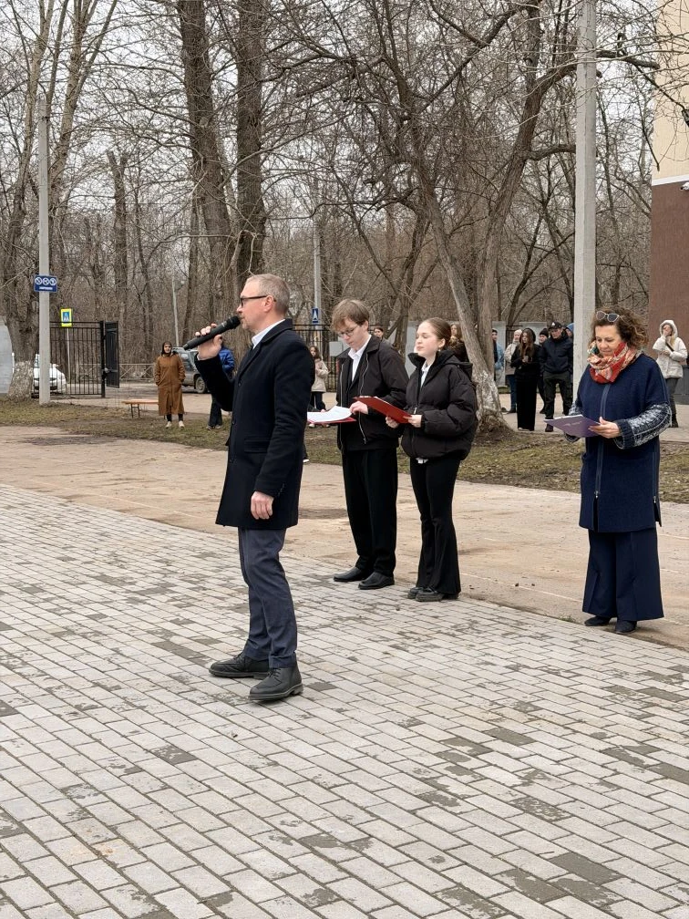 🎉Школа  вновь распахнула двери после капремонта  🇷🇺Сегодня после масштабного капитального ремонта от