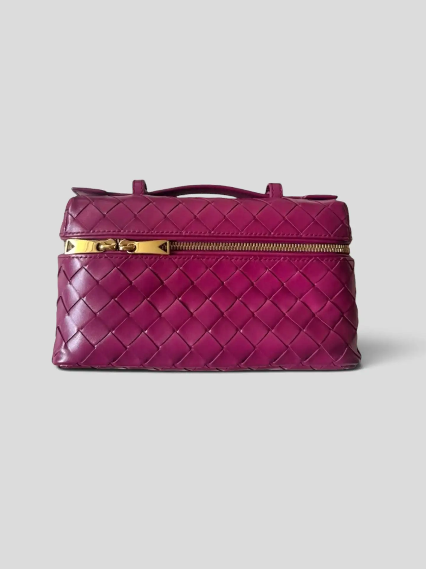 Новая сумка Bottega Veneta Bang Bang.