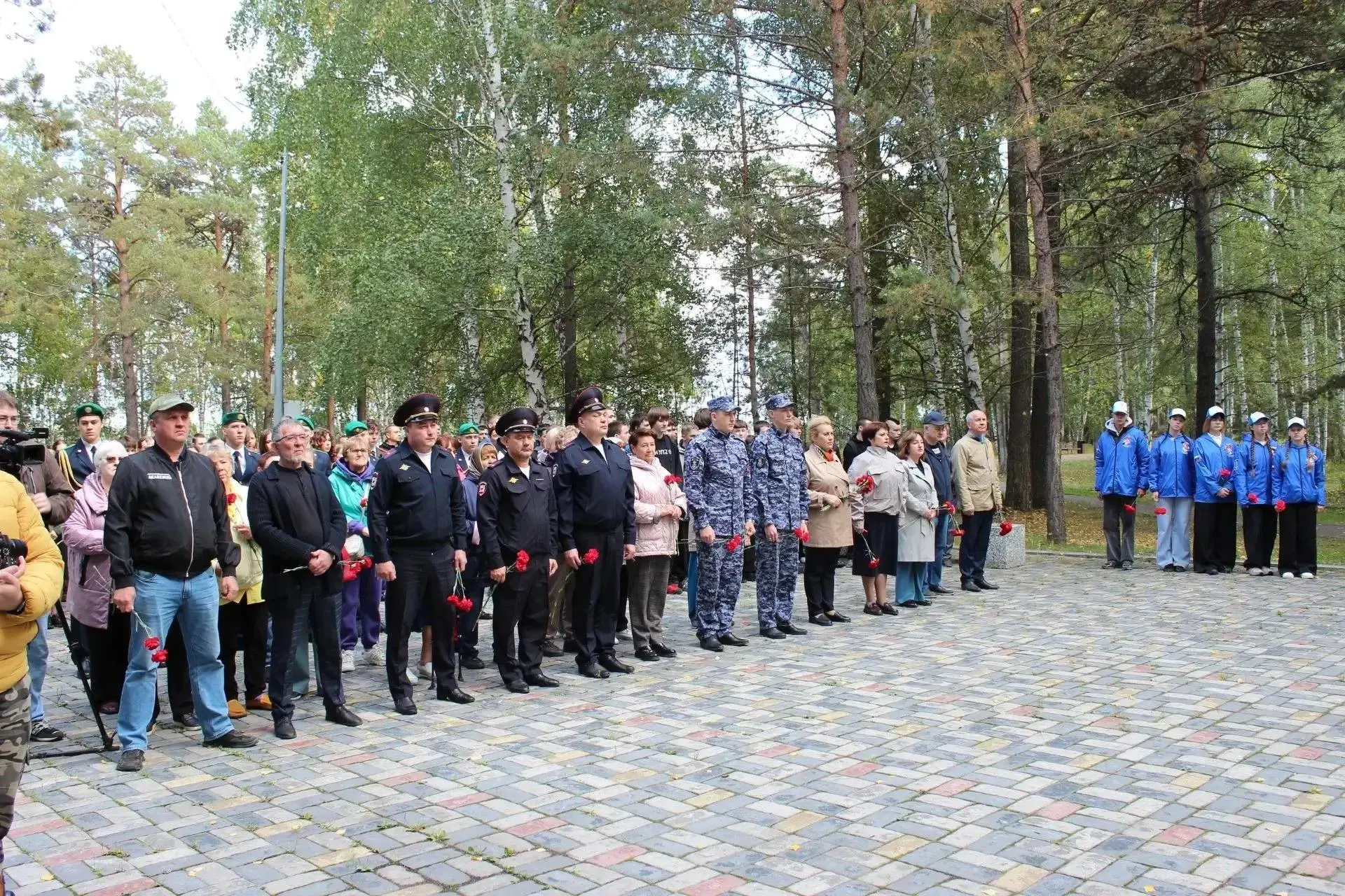 🕯️ Студенты ЛПИ почтили память воинов-победителей